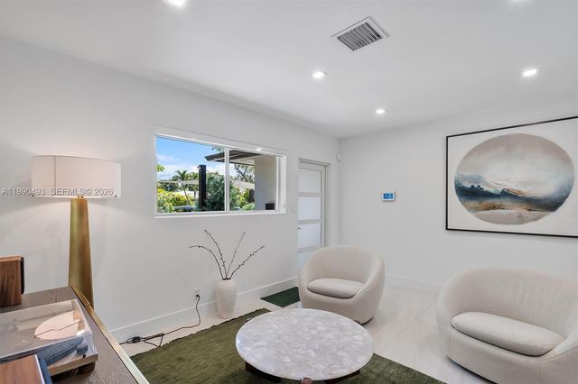 261 NE 47th St, Miami, FL 33137