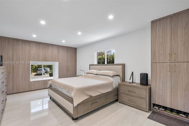 261 NE 47th St, Miami, FL 33137