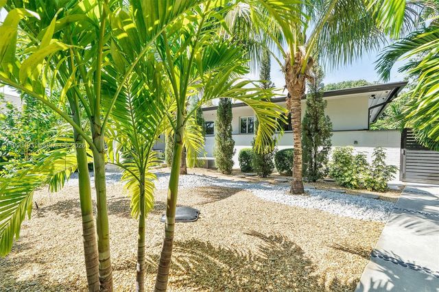 261 NE 47th St, Miami, FL 33137