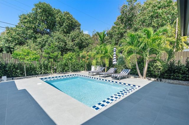 261 NE 47th St, Miami, FL 33137