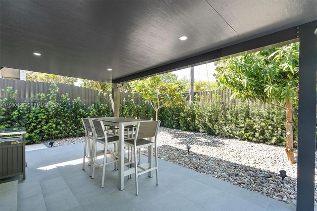 261 NE 47th St, Miami, FL 33137