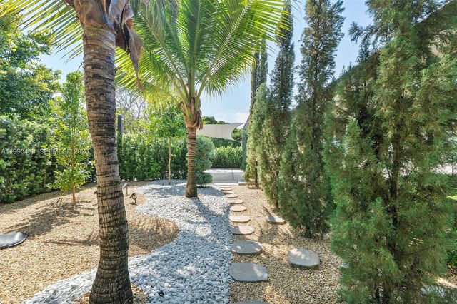 261 NE 47th St, Miami, FL 33137