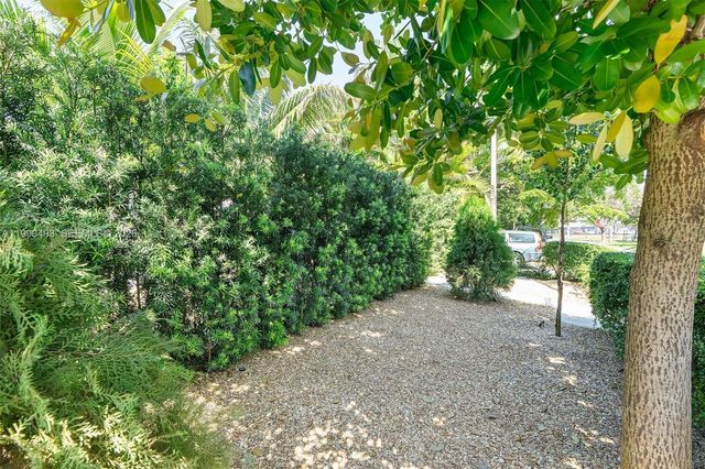 261 NE 47th St, Miami, FL 33137