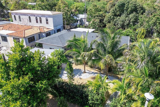 261 NE 47th St, Miami, FL 33137