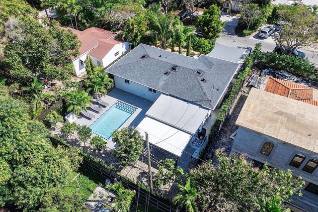 261 NE 47th St, Miami, FL 33137