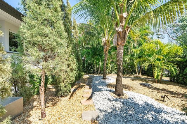 261 NE 47th St, Miami, FL 33137