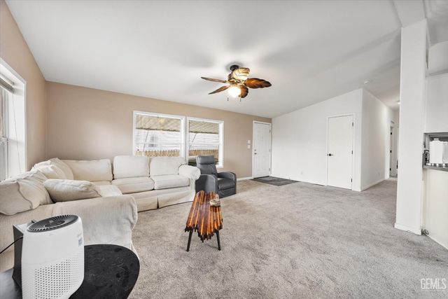 14035 Rosedale Highway 93, Bakersfield, CA 93314