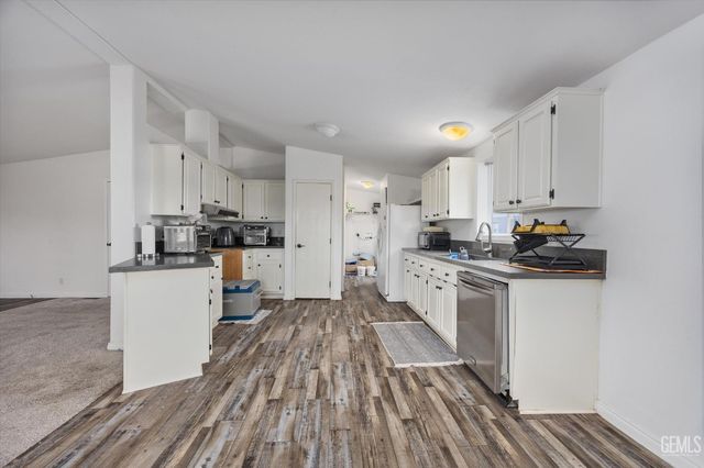 14035 Rosedale Highway 93, Bakersfield, CA 93314