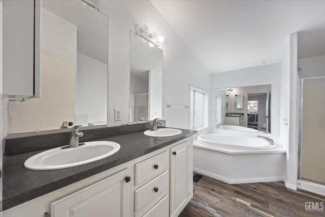 14035 Rosedale Highway 93, Bakersfield, CA 93314