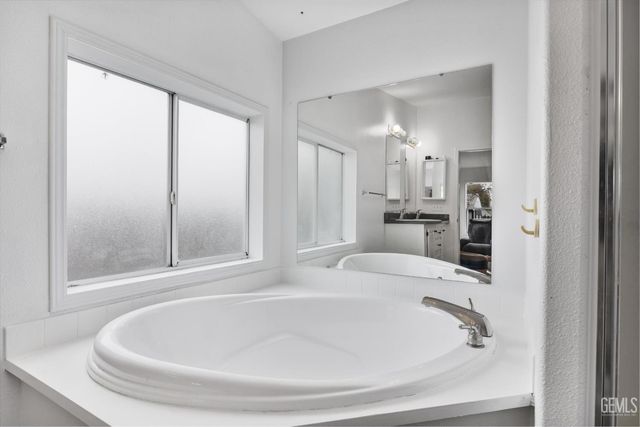 14035 Rosedale Highway 93, Bakersfield, CA 93314