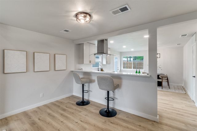 706 Via Del Rey, Mesquite, TX 75150