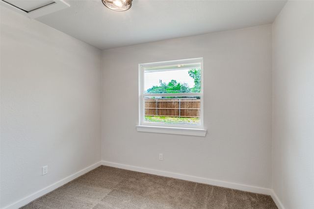 706 Via Del Rey, Mesquite, TX 75150