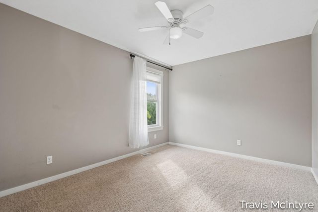 6838 Fox Meadow Drive NE, Rockford, MI 49341