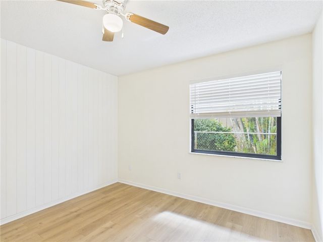 225 Midvale Terrace, Sebastian, FL 32958