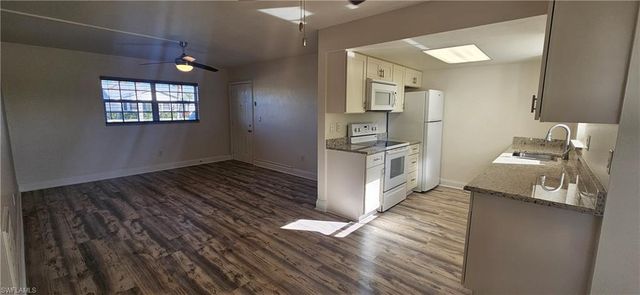 1506 Edgewater CIR # 2, Fort Myers, FL 33919