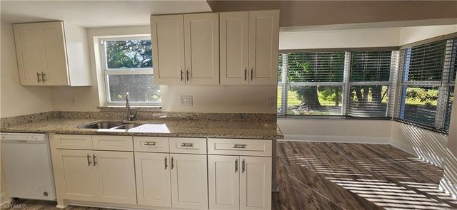 1506 Edgewater CIR # 2, Fort Myers, FL 33919