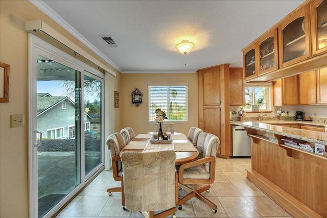 342 Poker Flat Rd, Copperopolis, CA 95228