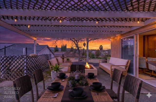 342 Poker Flat Rd, Copperopolis, CA 95228