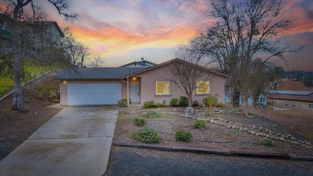 342 Poker Flat Rd, Copperopolis, CA 95228