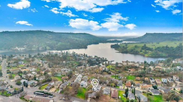 342 Poker Flat Rd, Copperopolis, CA 95228