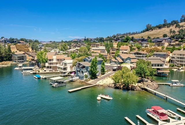 342 Poker Flat Rd, Copperopolis, CA 95228