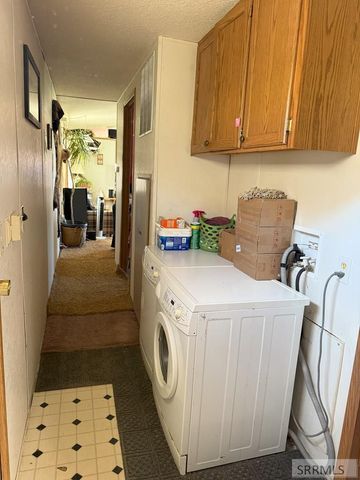 233 Obsidian Drive, Salmon, ID 83467