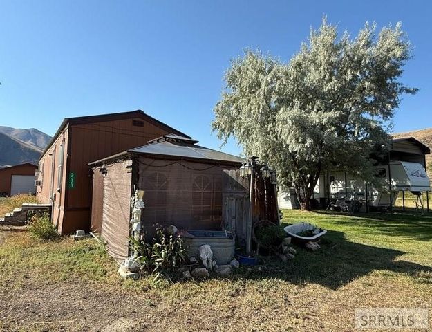 233 Obsidian Drive, Salmon, ID 83467