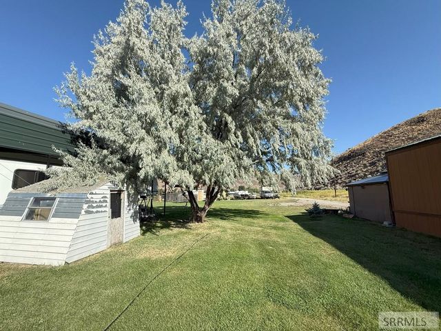 233 Obsidian Drive, Salmon, ID 83467