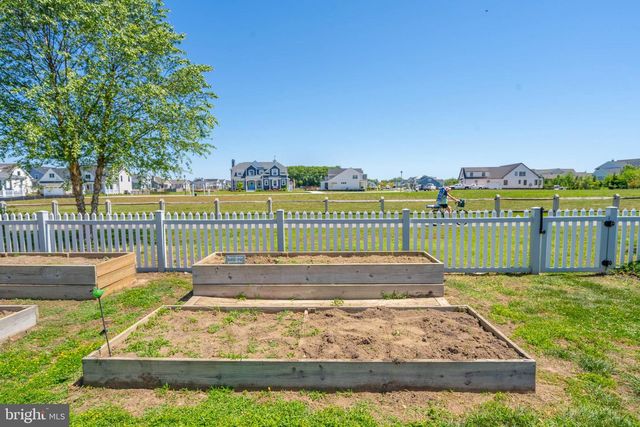 18 BAY BREEZE DR, Lewes, DE 19958