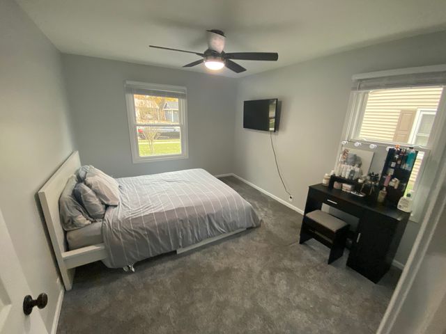 513 Fenton Avenue, Romeoville, IL 60446