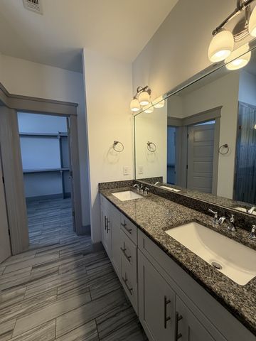 1619B 9th Ave, N, Nashville, TN 37208
