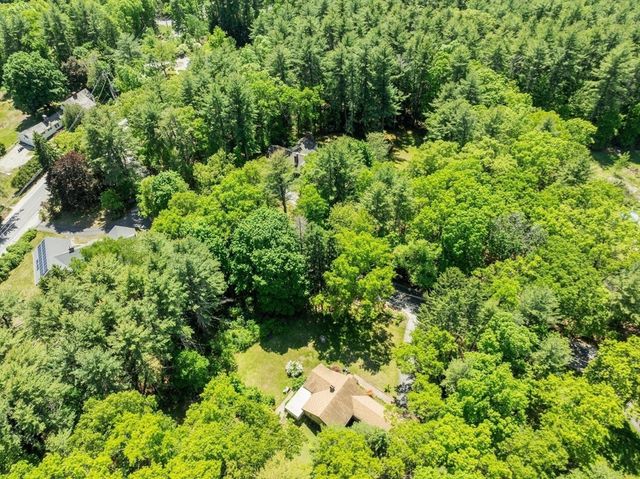38 Rutland St, Carlisle, MA 01741