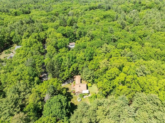 38 Rutland St, Carlisle, MA 01741