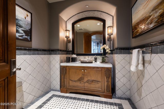 8066 N Red Fox Court, Park City, UT 84098