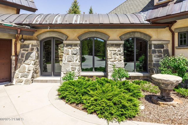 8066 N Red Fox Court, Park City, UT 84098