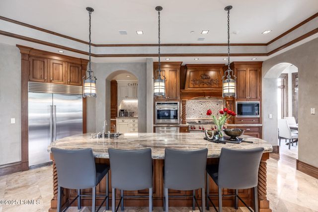8066 N Red Fox Court, Park City, UT 84098