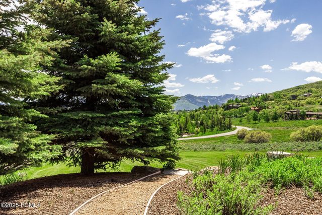 8066 N Red Fox Court, Park City, UT 84098