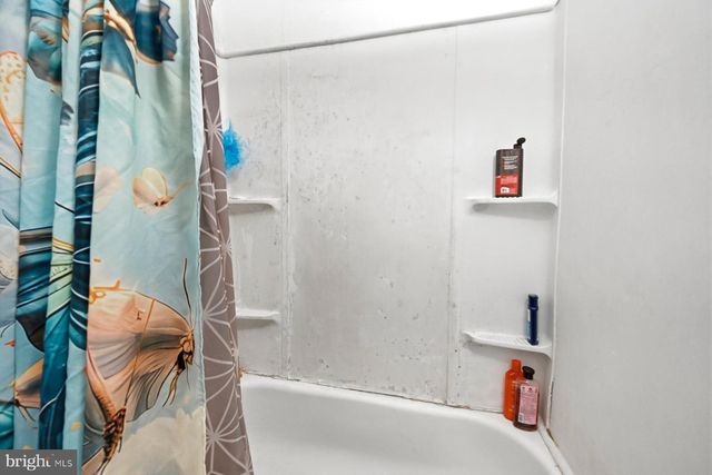 915 1ST ST, Baltimore, MD 21225