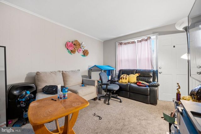 915 1ST ST, Baltimore, MD 21225