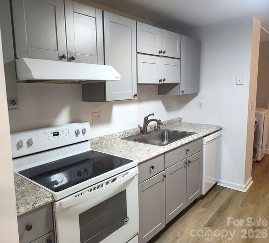 6332 Holly Knoll Drive, Charlotte, NC 28227