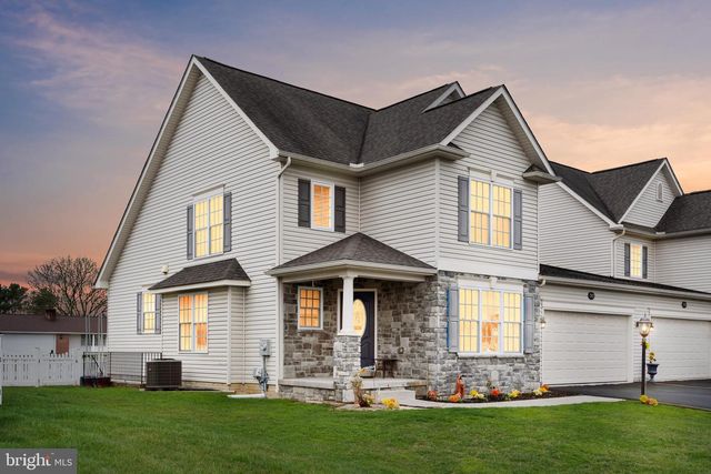 17927 CONSTITUTION CIR, Hagerstown, MD 21740