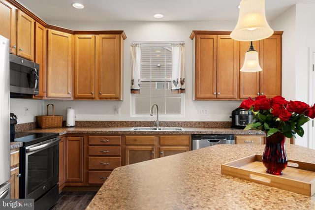 17927 CONSTITUTION CIR, Hagerstown, MD 21740