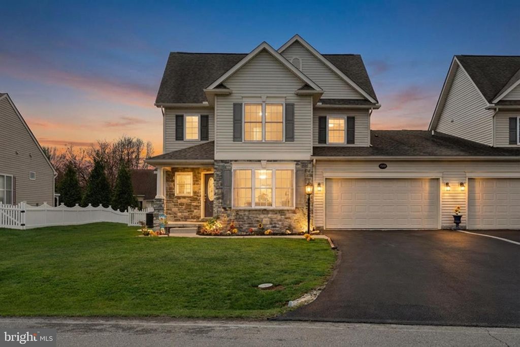 17927 CONSTITUTION CIR, Hagerstown, MD 21740