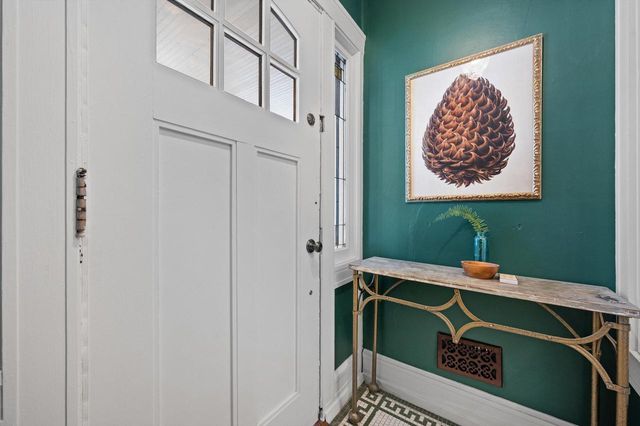 1928 N 49th STREET, Milwaukee, WI 53208