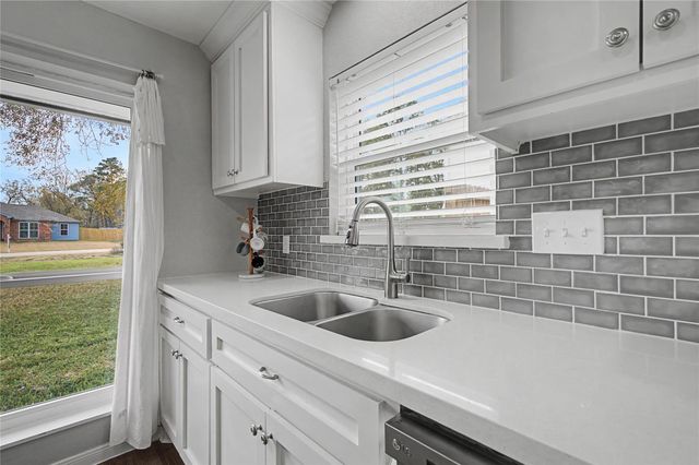 1719 Eastvale Drive, Spring, TX 77386