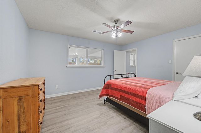 1719 Eastvale Drive, Spring, TX 77386