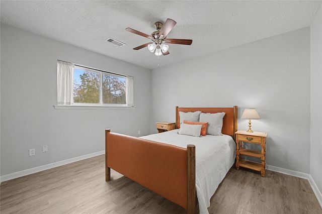 1719 Eastvale Drive, Spring, TX 77386