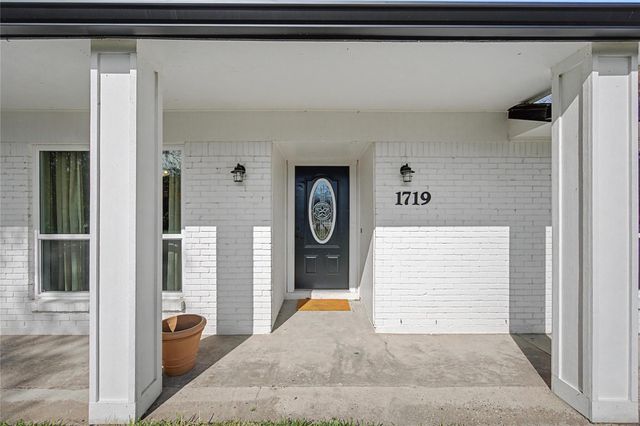 1719 Eastvale Drive, Spring, TX 77386