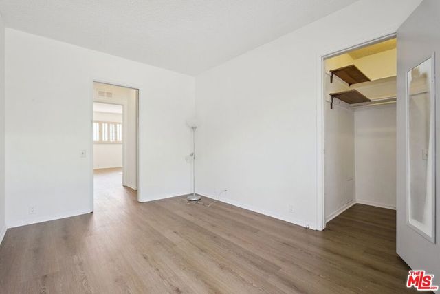 11121 Queensland Street H42, Los Angeles, CA 90034