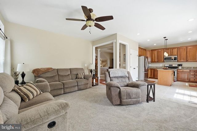 6005 CANTWELL ST, Gainesville, VA 20155